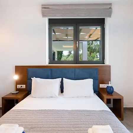 Blueskyline Owner's Listing, By Hellocrete *