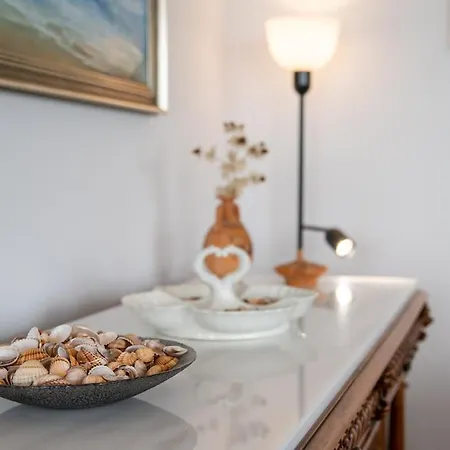 Villa Blueskyline Owner's Listing, By Hellocrete Hriszí Aktí Haniá