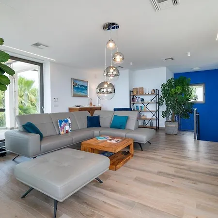 فيلة Blueskyline Owner's Listing, By Hellocrete خانيا